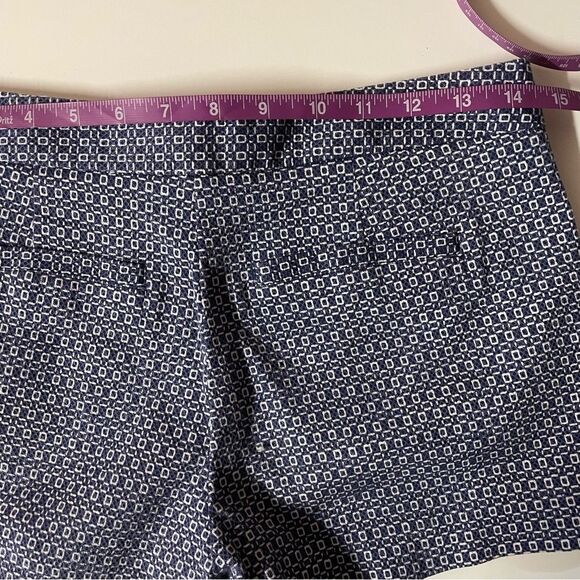 Joie Blue Printed Low Rise Short Shorts Size 0 GUC - Picture 5 of 13